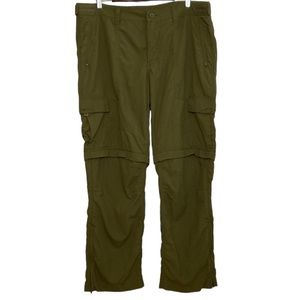 MEC Pants Mens 40 x 32 Green Cargo Convertible Camping Hiking Travel Workwear